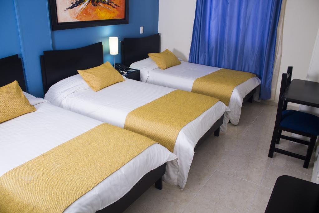 Hotel Plazuela Real Bucaramanga Habitación foto